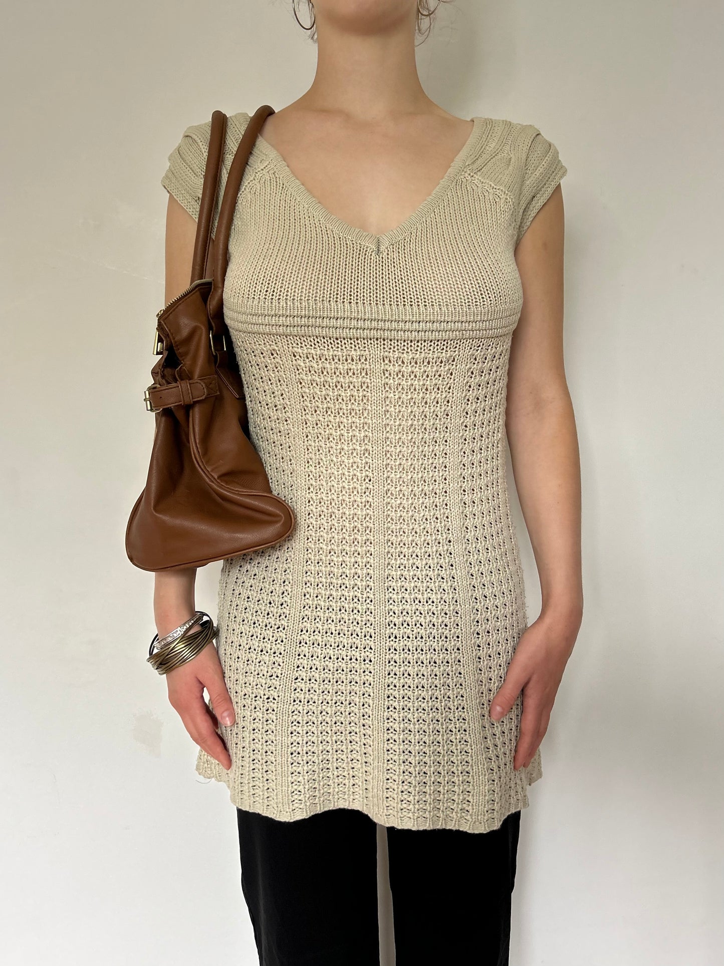 Cream knit v neck mini dress (size 8/10)